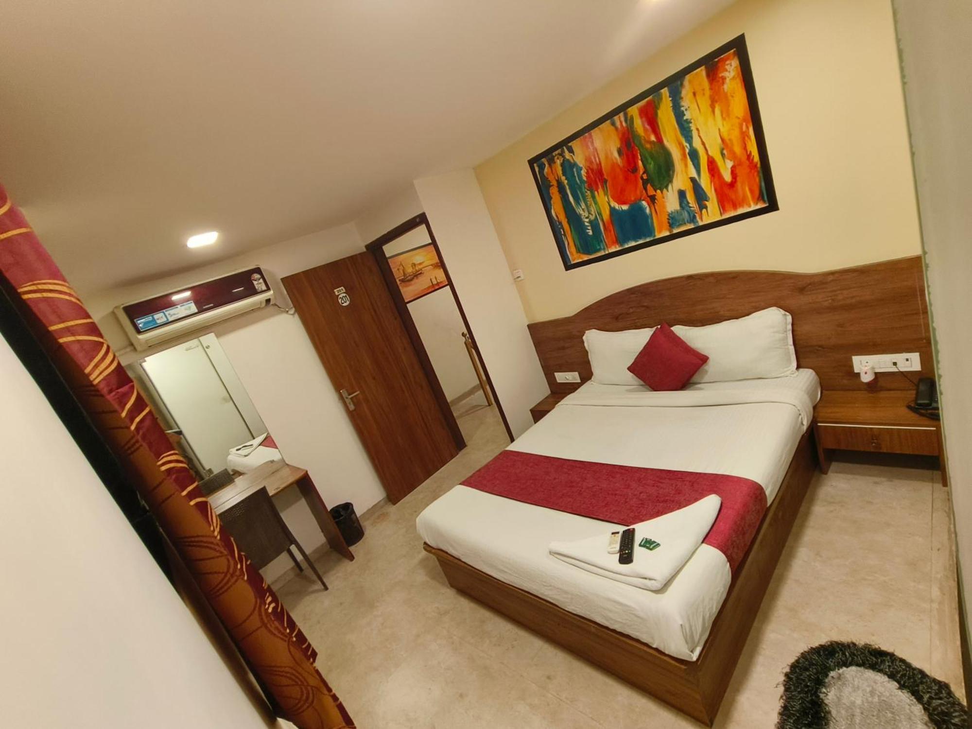 Hotel Beach Crown Juhu Mumbai Kültér fotó